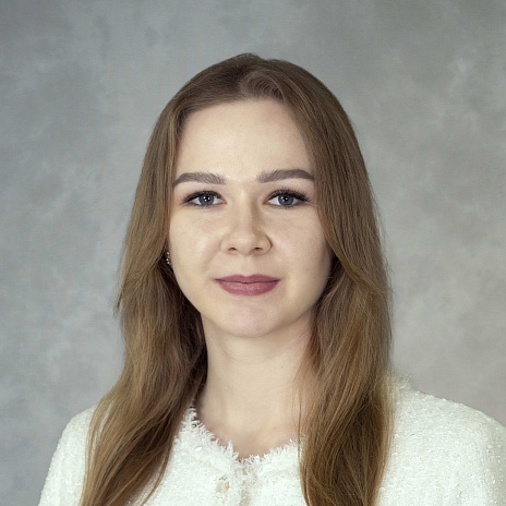 Карина Шурхай